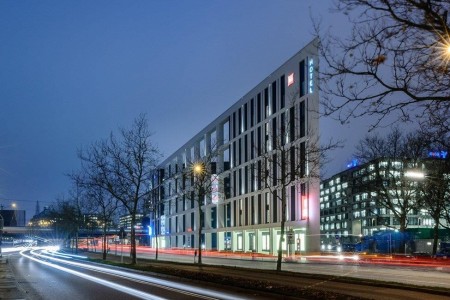 Ibis Hotel Hamburg City Exterior view